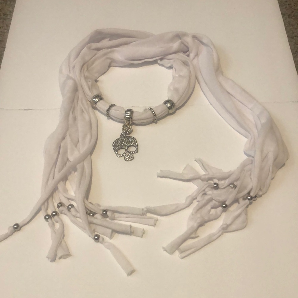 White Scarf Pendant Necklace Silver Tone Skull Adornment